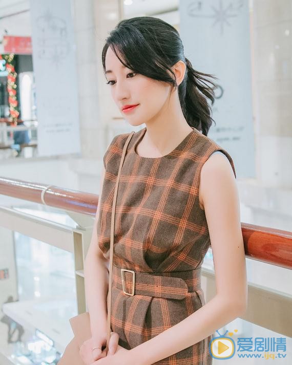 王者心街拍写真 王者心高清写真_王者心高清剧照