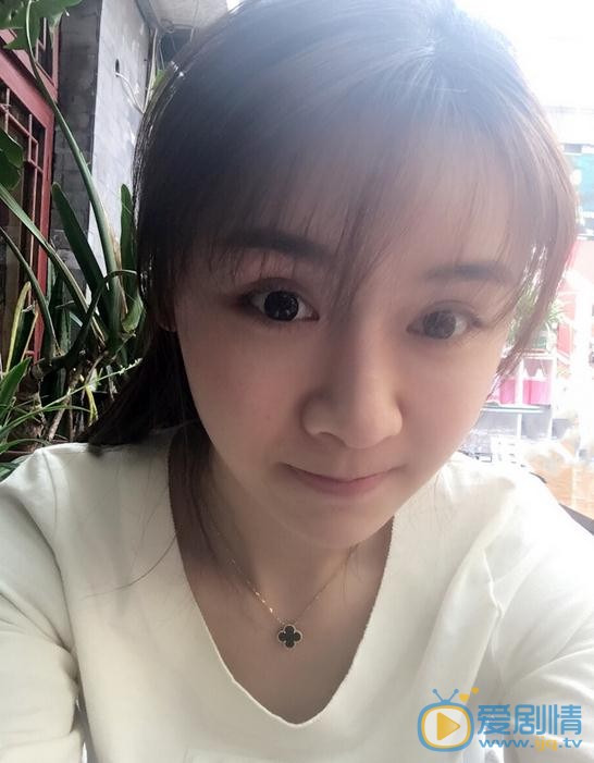 梅俪儿生活照 梅俪儿高清写真_梅俪儿高清剧照