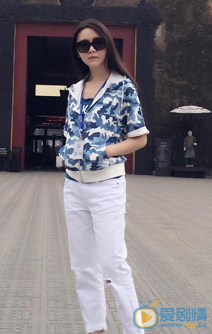 梅俪儿生活照 梅俪儿高清写真_梅俪儿高清剧照