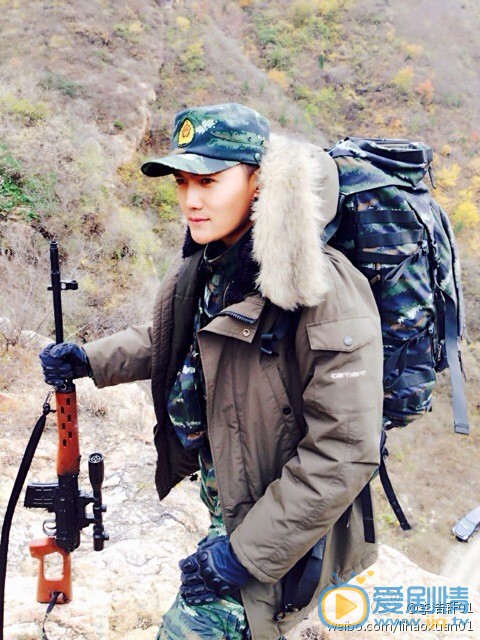 李浩轩片场照 李浩轩高清写真_李浩轩高清剧照