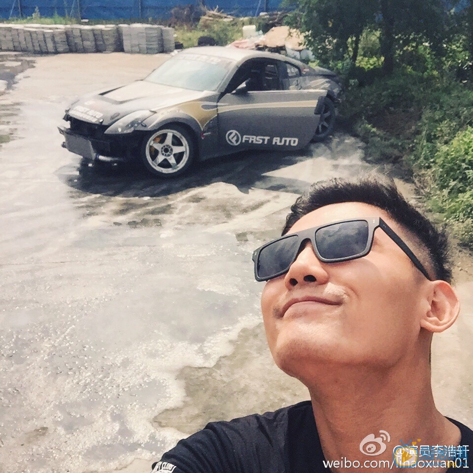 李浩轩生活照 李浩轩高清写真_李浩轩高清剧照