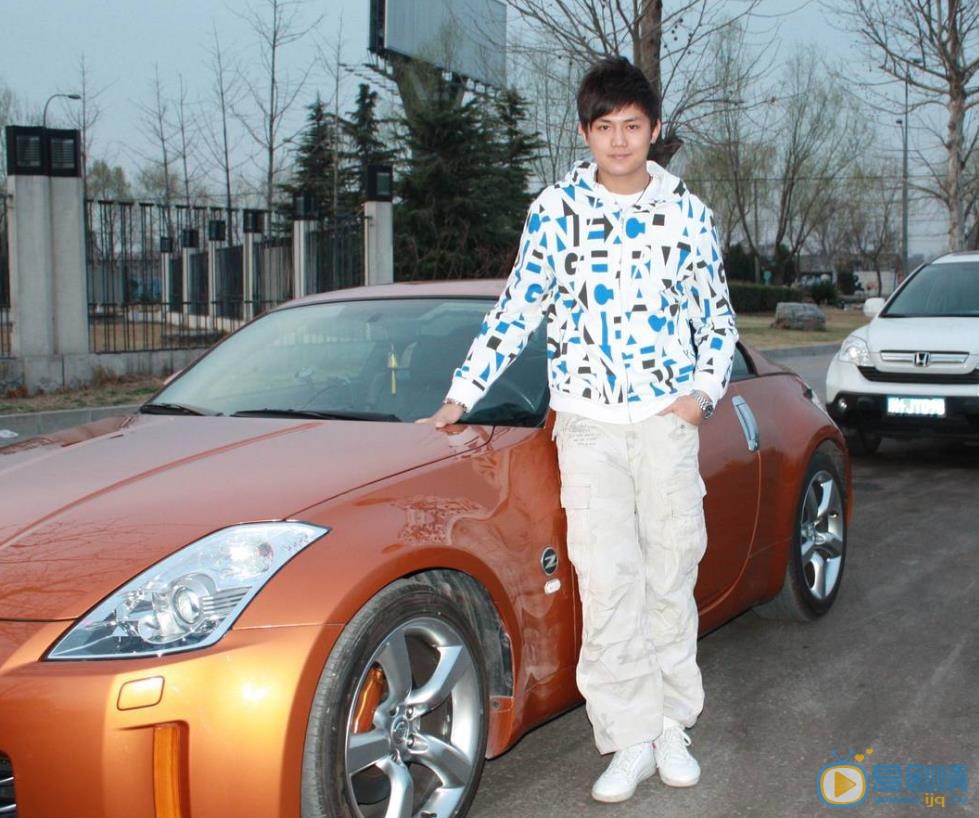 李浩轩早期青涩写真 李浩轩高清写真_李浩轩高清剧照