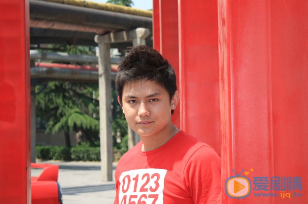 李浩轩早期青涩写真 李浩轩高清写真_李浩轩高清剧照