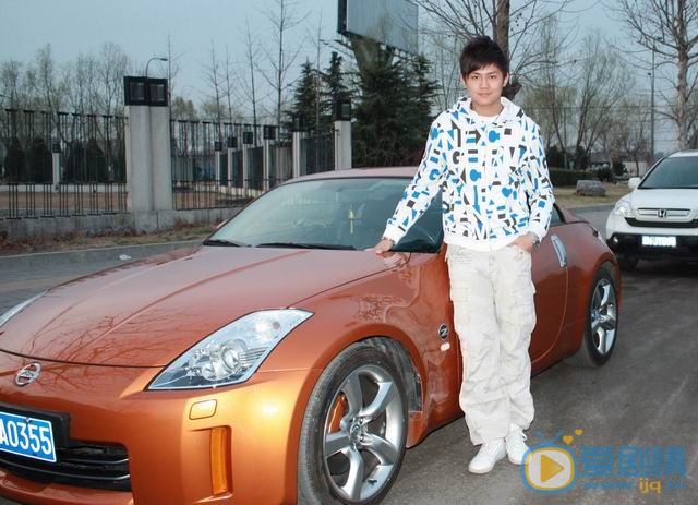 李浩轩早期青涩写真 李浩轩高清写真_李浩轩高清剧照