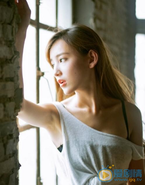 李沐晨性感写真 李沐晨高清写真_李沐晨高清剧照