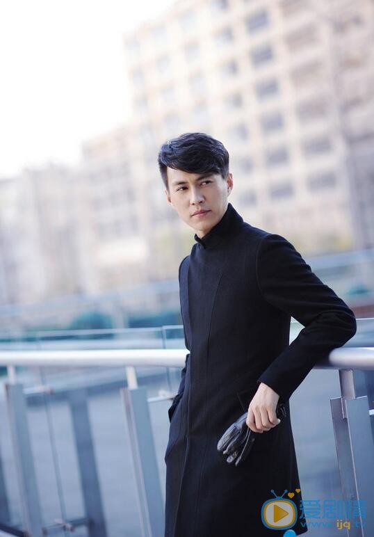 靳东时尚街拍 靳东高清写真_靳东高清剧照