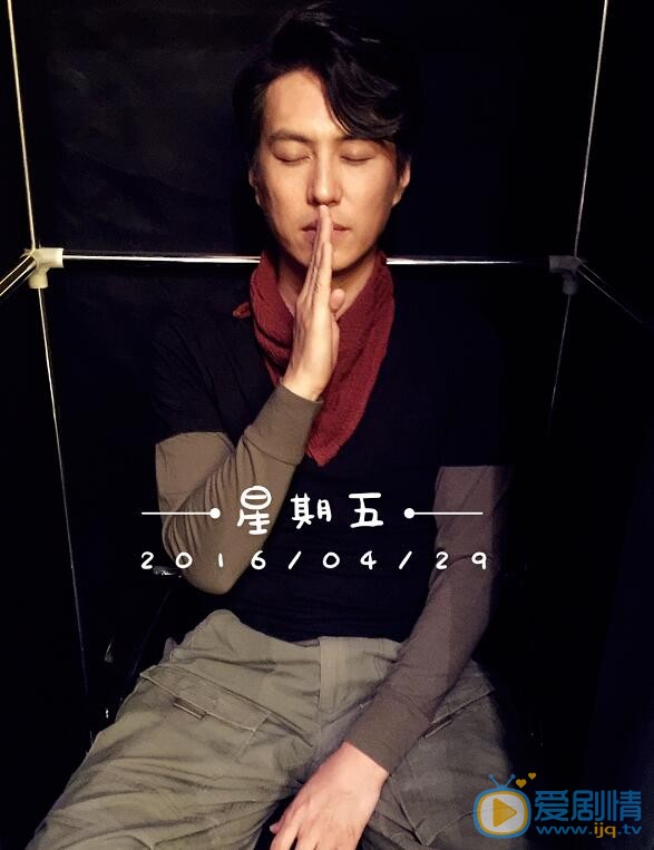 靳东生活照 靳东高清写真_靳东高清剧照