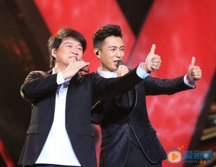 靳东东方卫视跨年首秀 靳东高清写真_靳东高清剧照
