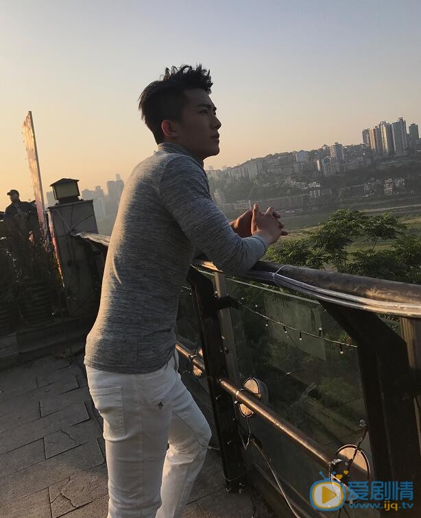 张开泰生活照 张开泰高清写真_张开泰高清剧照