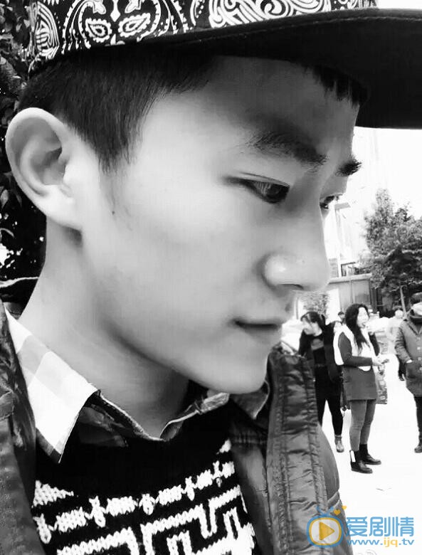 张开泰生活照 张开泰高清写真_张开泰高清剧照