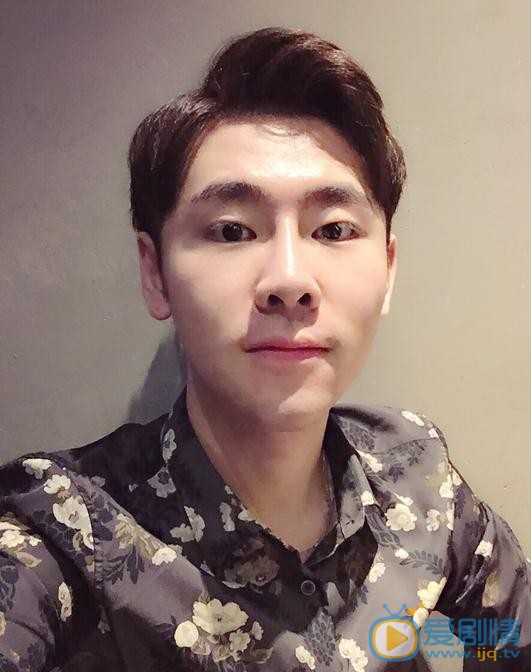 李政宇生活照 李政宇高清写真_李政宇高清剧照