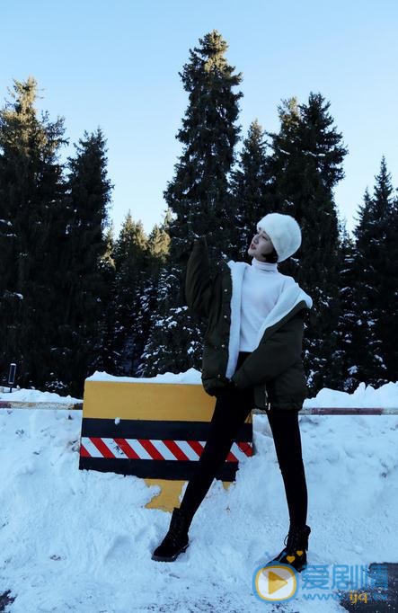 禹童雪地写真 禹童高清写真_禹童高清剧照