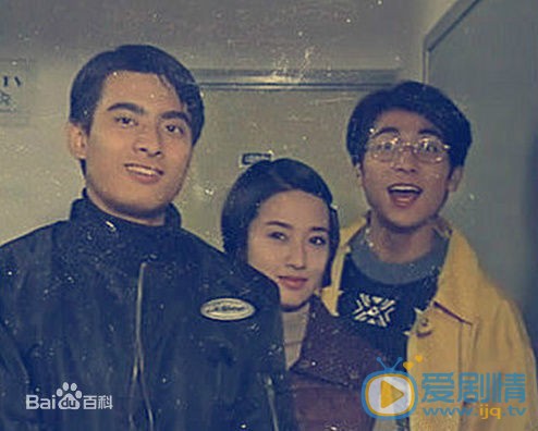 马伊琍青涩旧照 马伊琍高清写真_马伊琍高清剧照