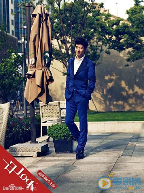 窦骁时尚街拍 窦骁高清写真_窦骁高清剧照
