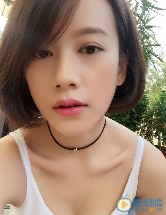 邓燕歌生活照 邓燕歌高清写真_邓燕歌高清剧照