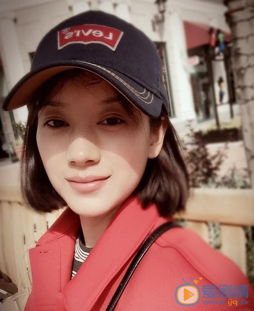 邓燕歌生活照 邓燕歌高清写真_邓燕歌高清剧照