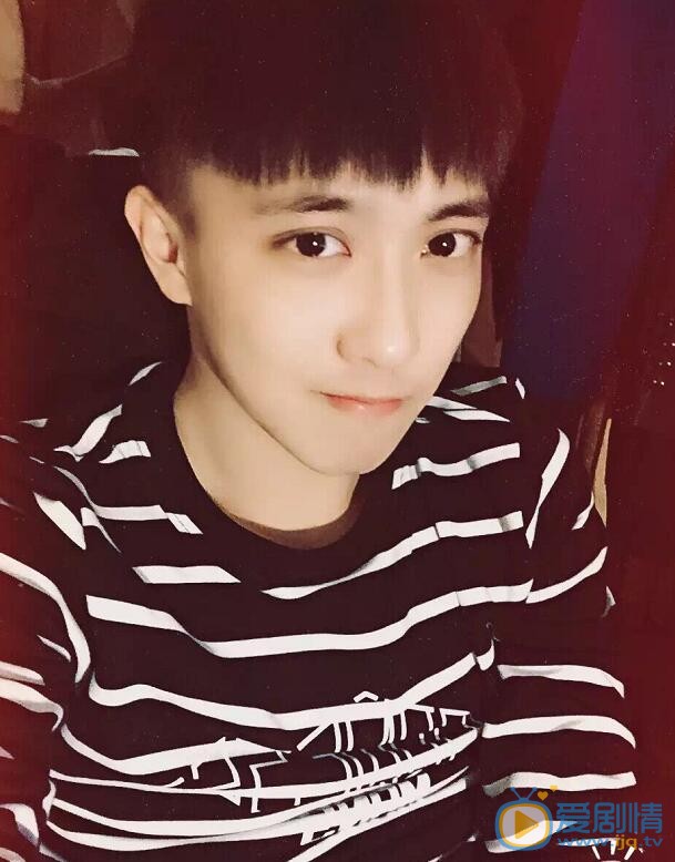 李政阳生活照 李政阳高清写真_李政阳高清剧照