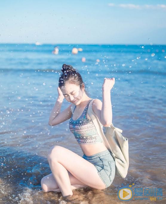 翟艺舒海边写真 翟艺舒高清写真_翟艺舒高清剧照