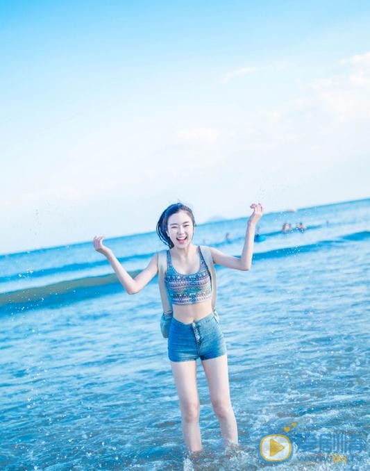 翟艺舒海边写真 翟艺舒高清写真_翟艺舒高清剧照