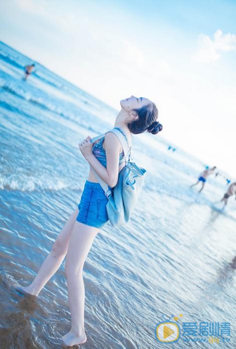 翟艺舒海边写真 翟艺舒高清写真_翟艺舒高清剧照