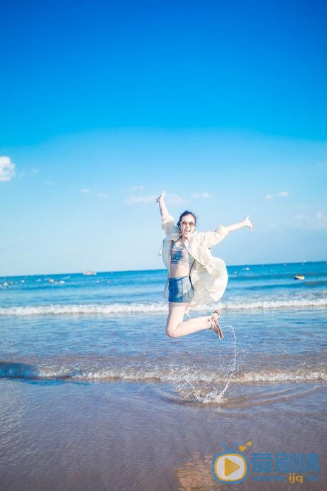 翟艺舒海边写真 翟艺舒高清写真_翟艺舒高清剧照