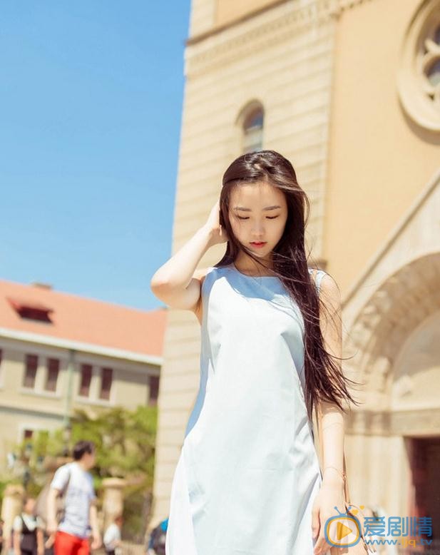 翟艺舒蓝色童话写真 翟艺舒高清写真_翟艺舒高清剧照