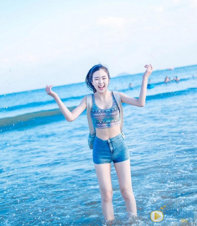 翟艺舒海边写真 翟艺舒高清写真_翟艺舒高清剧照