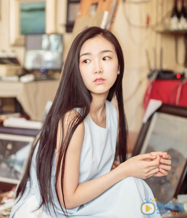 翟艺舒蓝色童话写真 翟艺舒高清写真_翟艺舒高清剧照