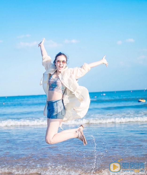 翟艺舒海边写真 翟艺舒高清写真_翟艺舒高清剧照
