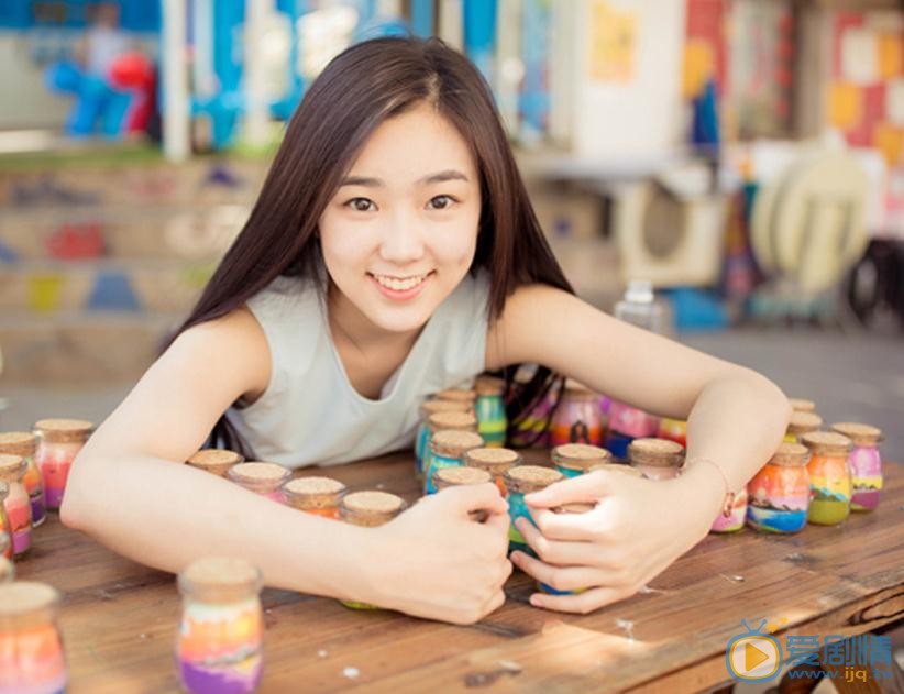 翟艺舒蓝色童话写真 翟艺舒高清写真_翟艺舒高清剧照