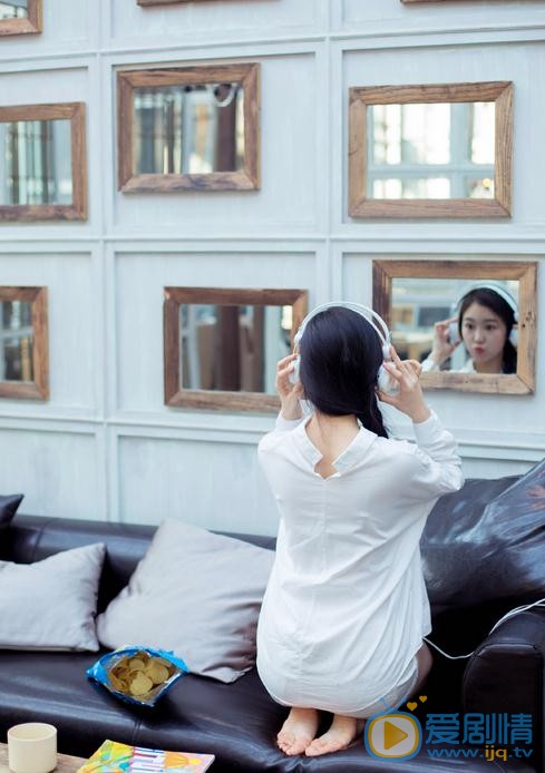 翟艺舒白衬衣写真 翟艺舒高清写真_翟艺舒高清剧照
