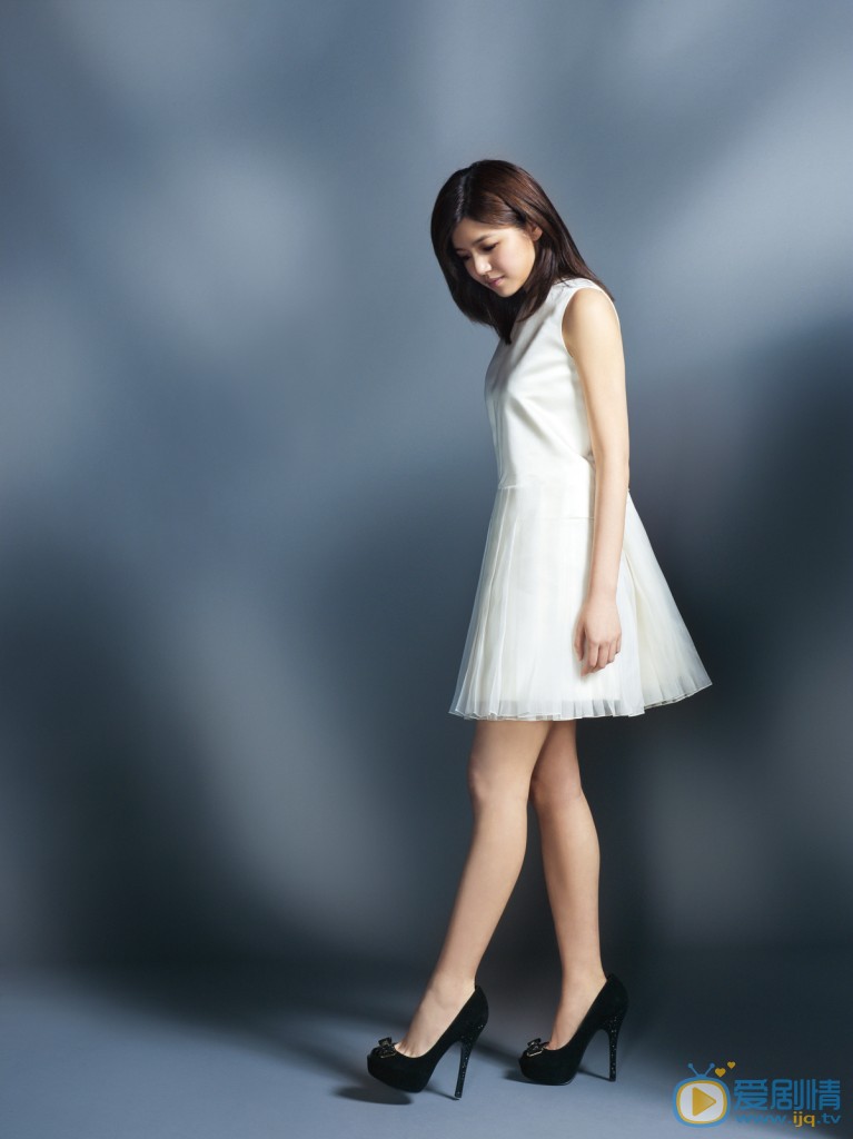 陈妍希清纯气质写真 陈妍希高清写真_陈妍希高清剧照