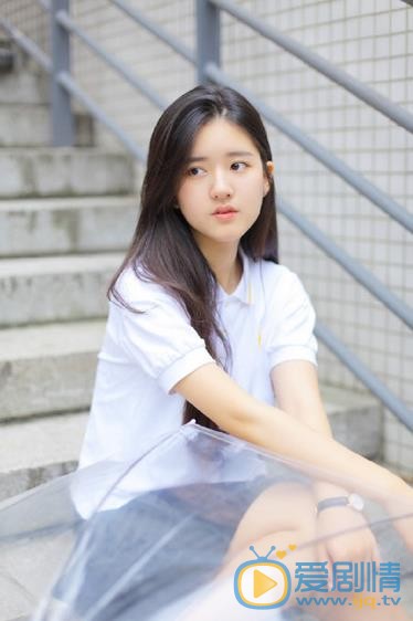 赵露思学生写真 赵露思高清写真_赵露思高清剧照