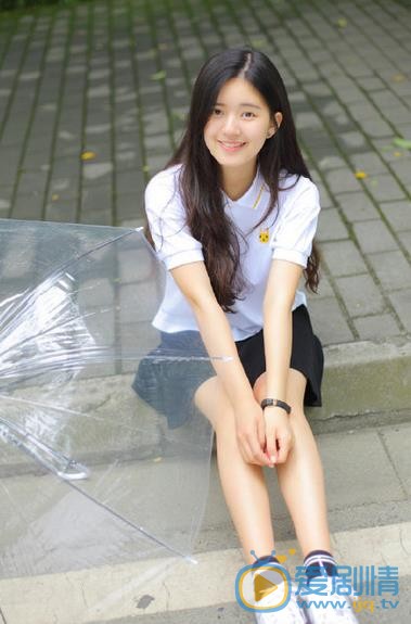 赵露思学生写真 赵露思高清写真_赵露思高清剧照
