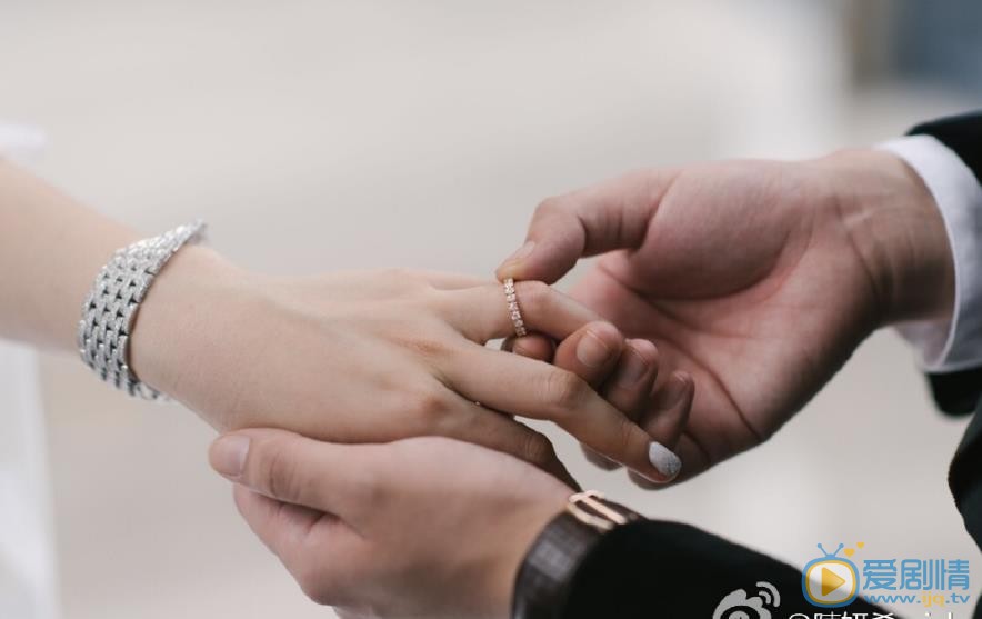 陈晓陈晓陈妍希婚礼现场照 陈晓高清写真_陈晓高清剧照