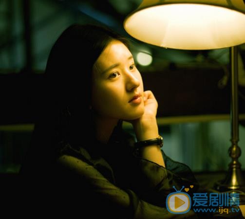 赵露思夜色写真 赵露思高清写真_赵露思高清剧照