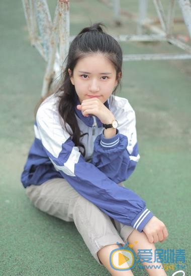 赵露思学生写真 赵露思高清写真_赵露思高清剧照