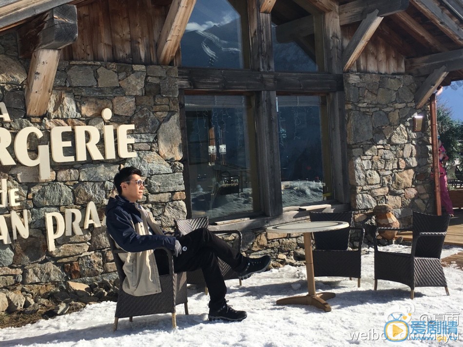 夏雨时尚街拍 夏雨高清写真_夏雨高清剧照