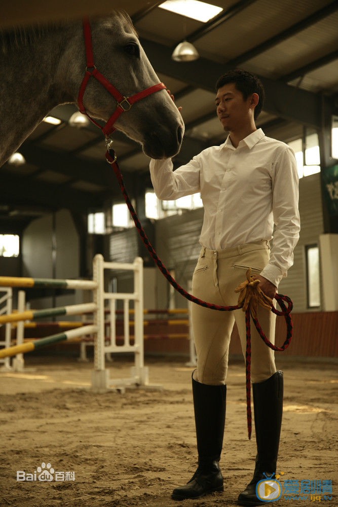 夏雨时尚街拍 夏雨高清写真_夏雨高清剧照