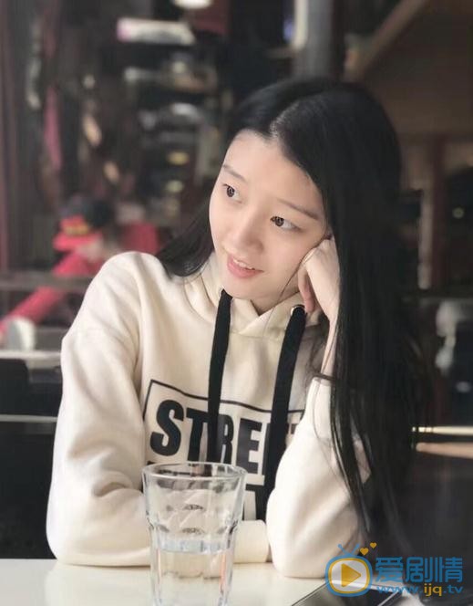 李嘉慧春色写真 李嘉慧高清写真_李嘉慧高清剧照