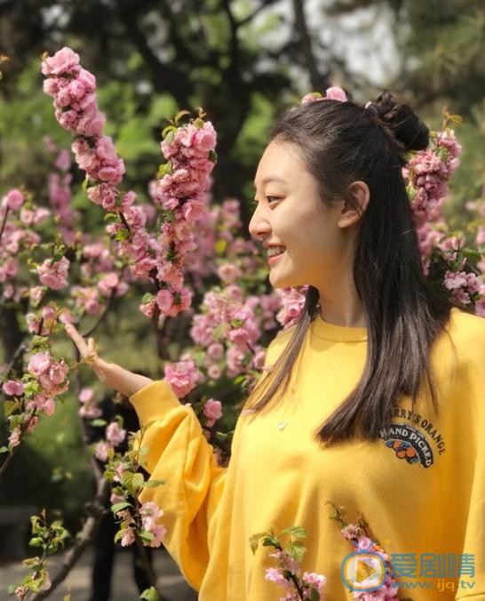 李嘉慧春色写真 李嘉慧高清写真_李嘉慧高清剧照
