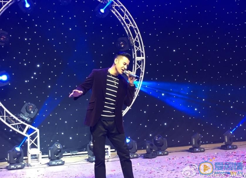 张佑天演唱会 张佑天高清写真_张佑天高清剧照