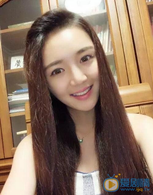 靳梦佳生活照 靳梦佳高清写真_靳梦佳高清剧照