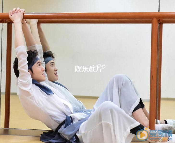 李东阳情人节写真 李东阳高清写真_李东阳高清剧照