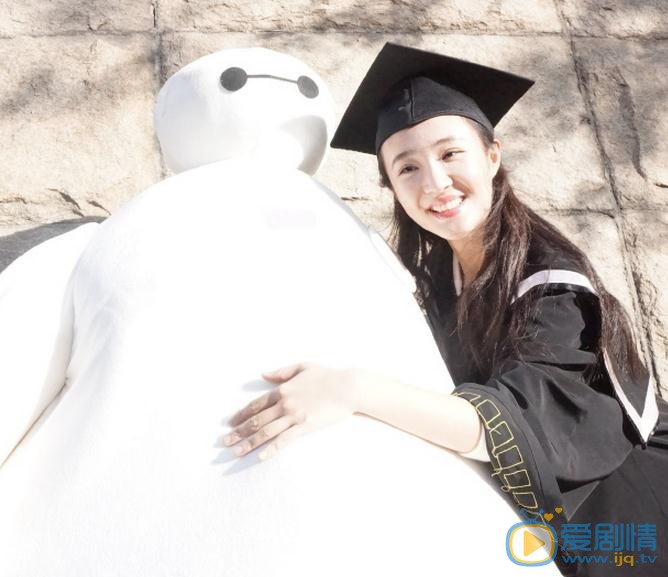 曾琦毕业照 曾琦高清写真_曾琦高清剧照