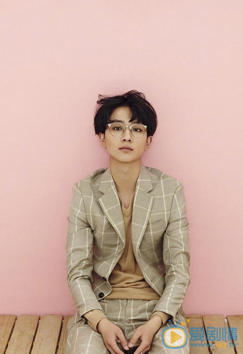 李宏毅时尚写真 李宏毅高清写真_李宏毅高清剧照