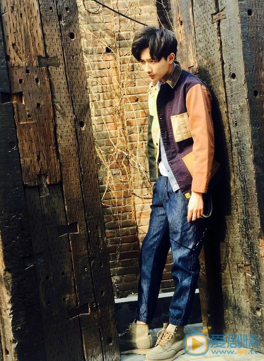 李宏毅清新写真 李宏毅高清写真_李宏毅高清剧照