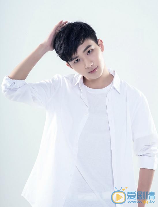 李宏毅时尚写真 李宏毅高清写真_李宏毅高清剧照