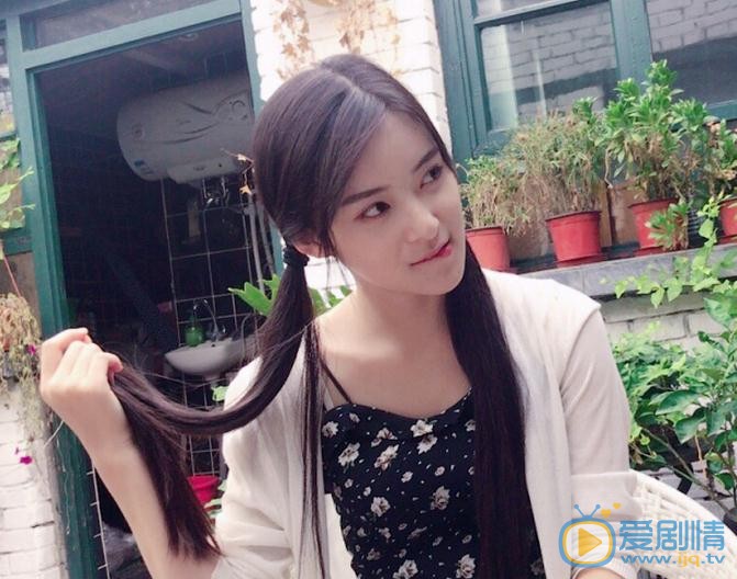 张晓唯生活照 张晓唯高清写真_张晓唯高清剧照