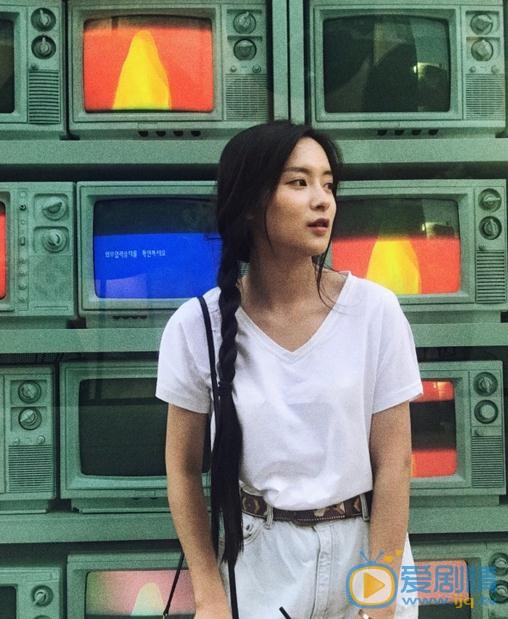 张晓唯生活照 张晓唯高清写真_张晓唯高清剧照